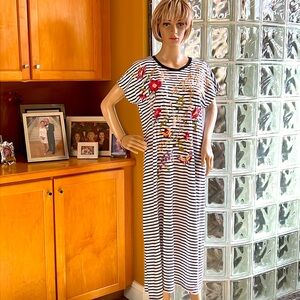 Johnny Was Sheri Relaxed Embroidered Maxi Dress size XS
